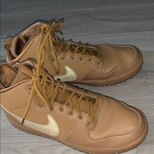 Nike Ebernon Winter Highs